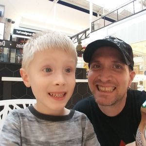 Meet your Posher, Raymond